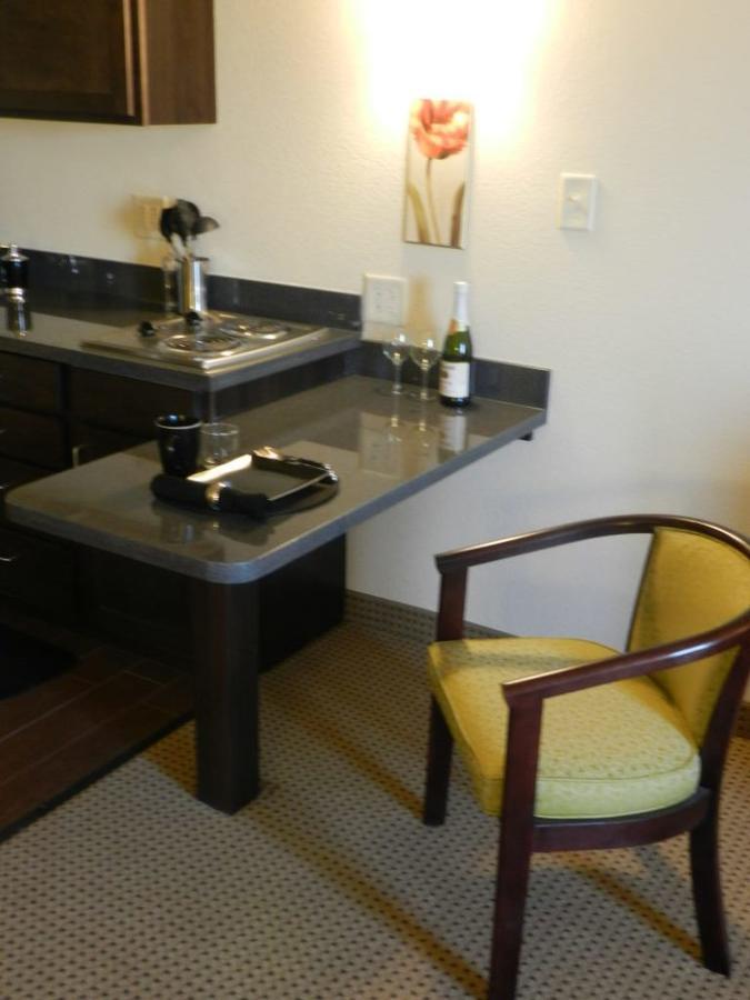 Black Gold Suites Tioga Ngoại thất bức ảnh